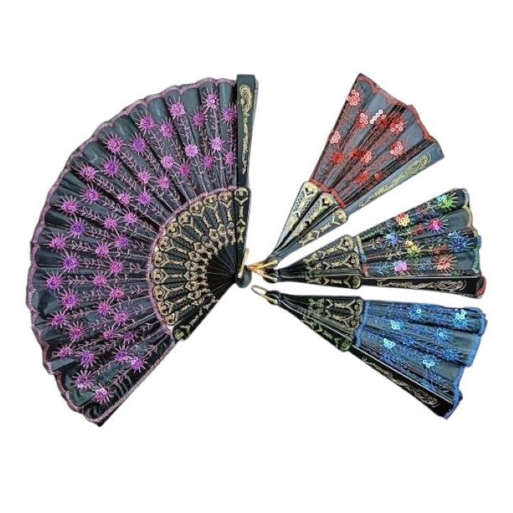 مروحة هواية مطرزة