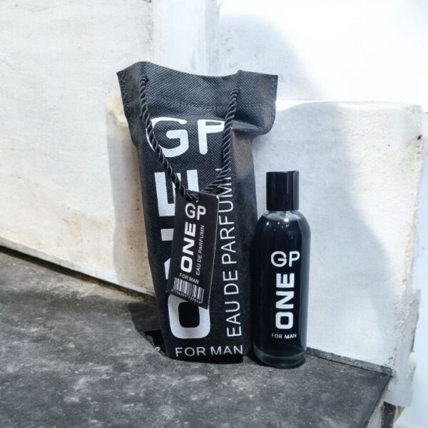 جي بي وان اسود عطر رجالي 100 مل