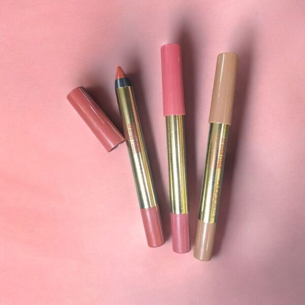 هدى بيوتي قلم روج خشب